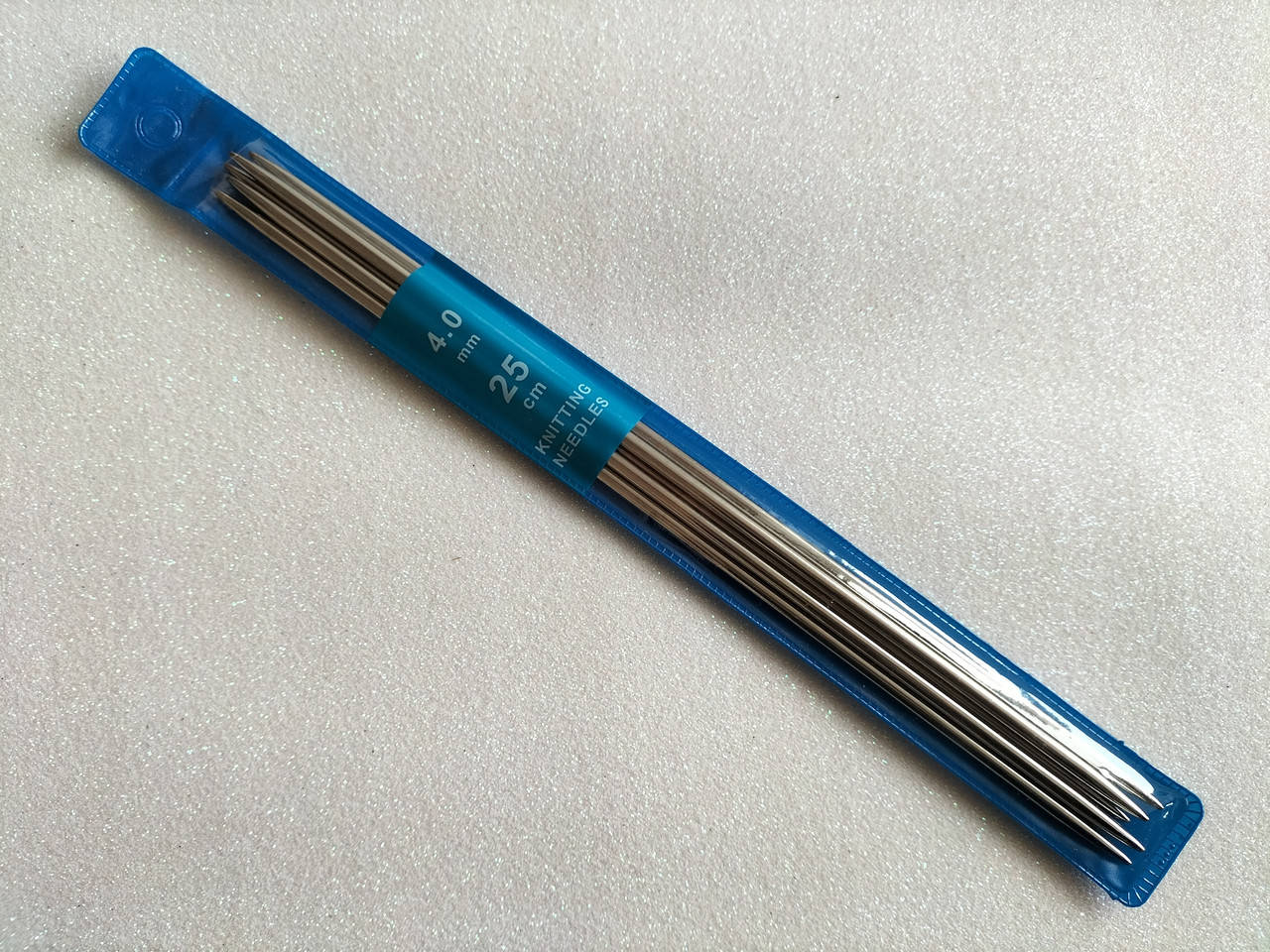 

Спицы носочные для вязания длина 25см / 5шт размер 4мм, Серый