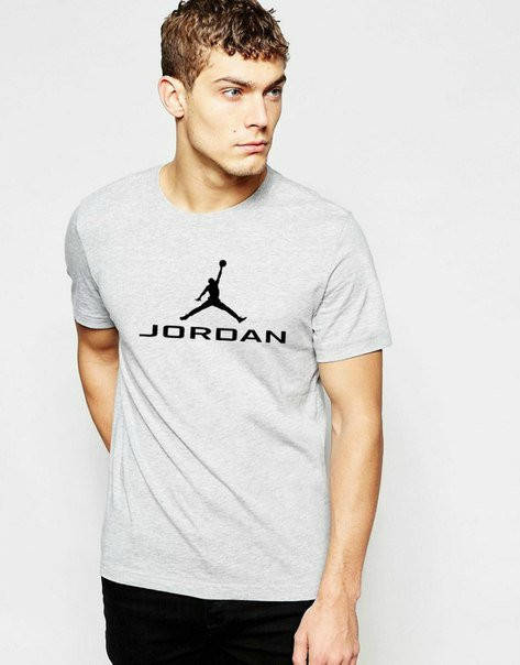 

Брендовая футболка JORDAN