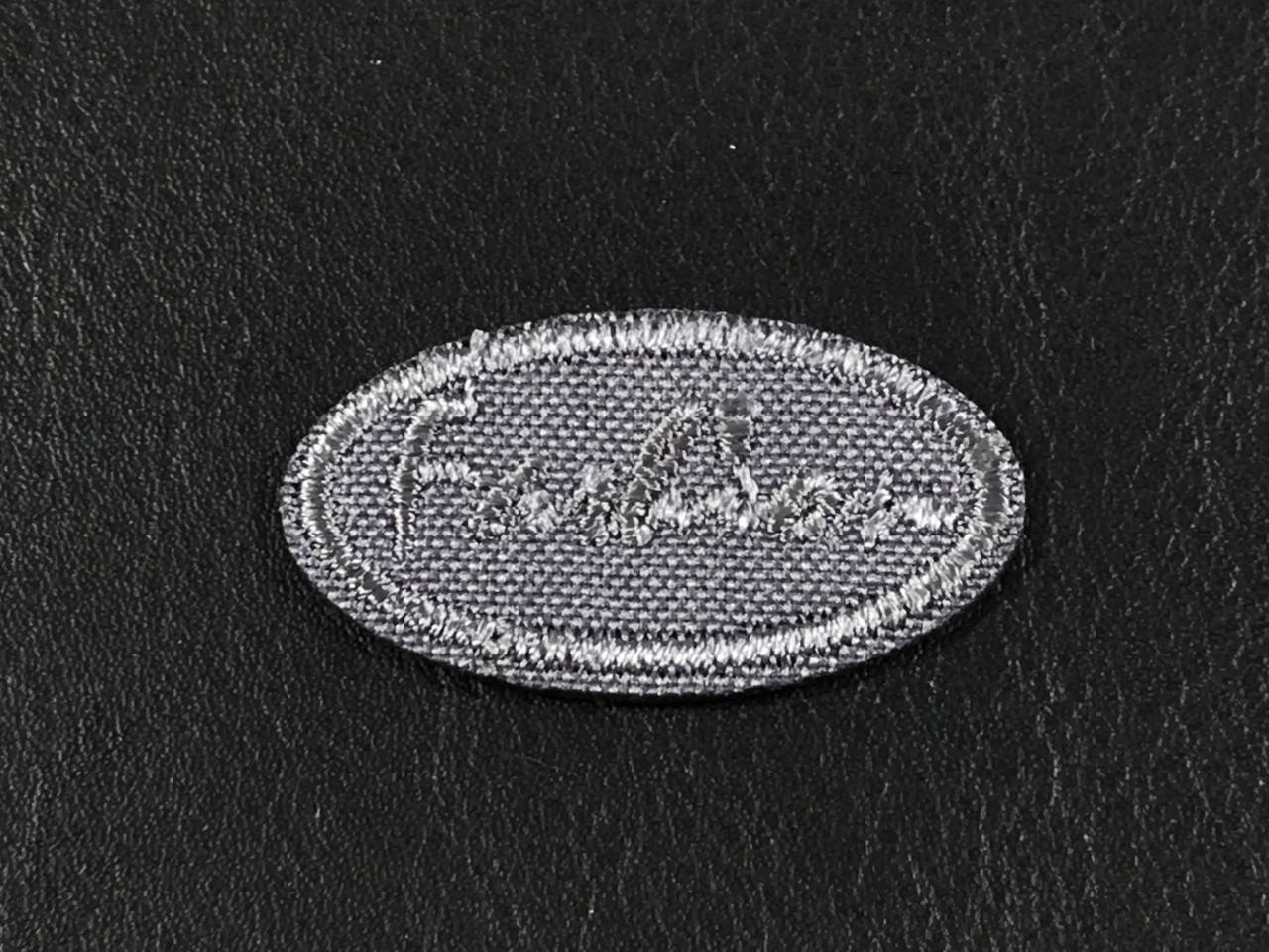 

Нашивка Fashion цвет серый 36x19 мм