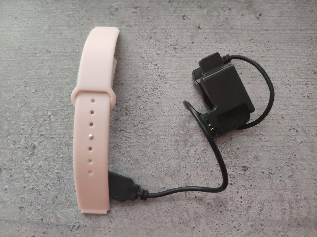 

Ремешок и зарядка для смарт часов b57 smart watch