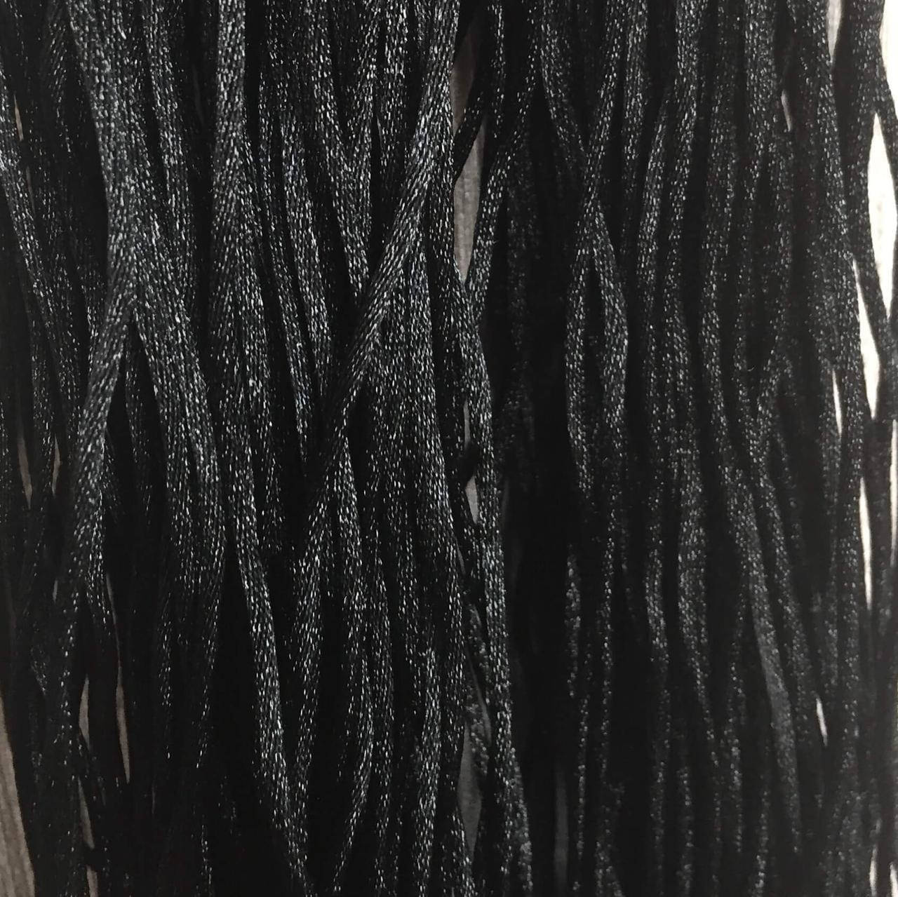 

Шнур (черный), нейлон, метр