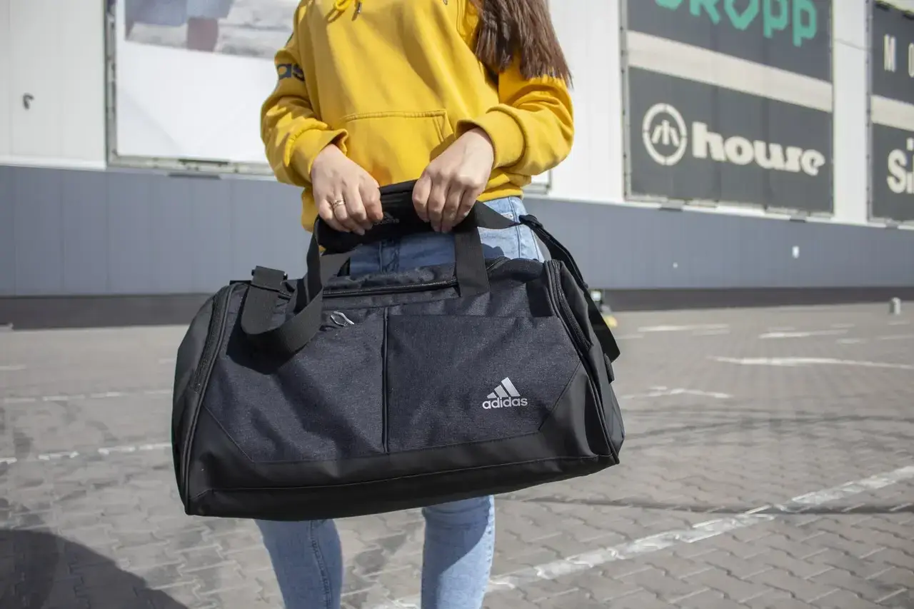 

Сумка спортивная Adidas, Серый
