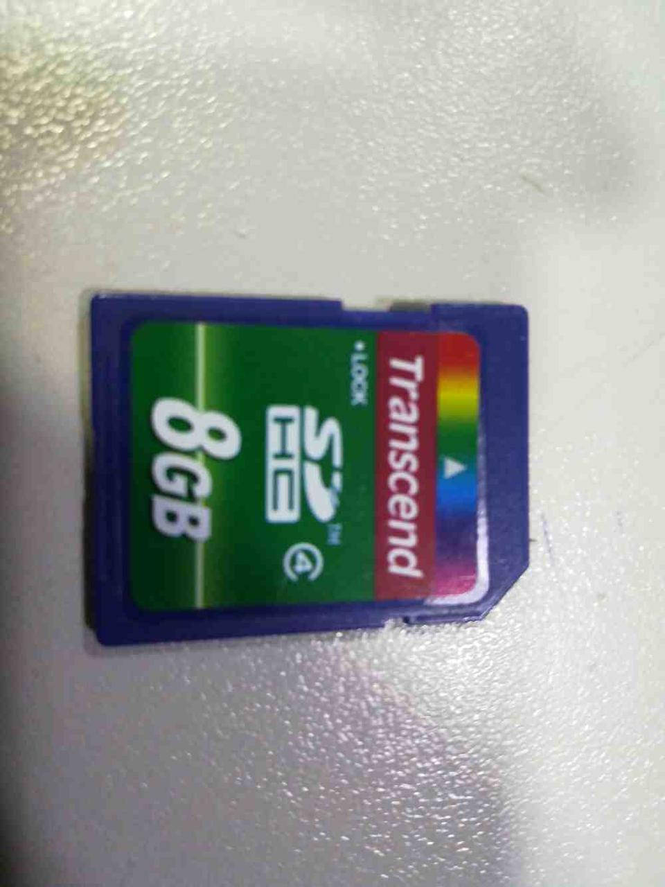 

Карта флэш памяти Б/У SD 8Gb