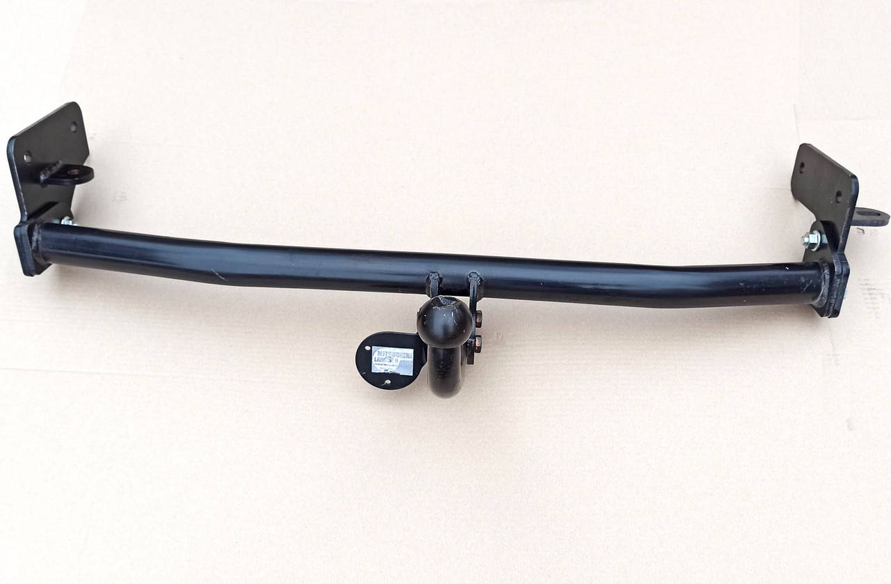 

Фаркоп Mitsubishi Lancer 9 Мицубиси Лансер 9 седан универсал 2003-2007