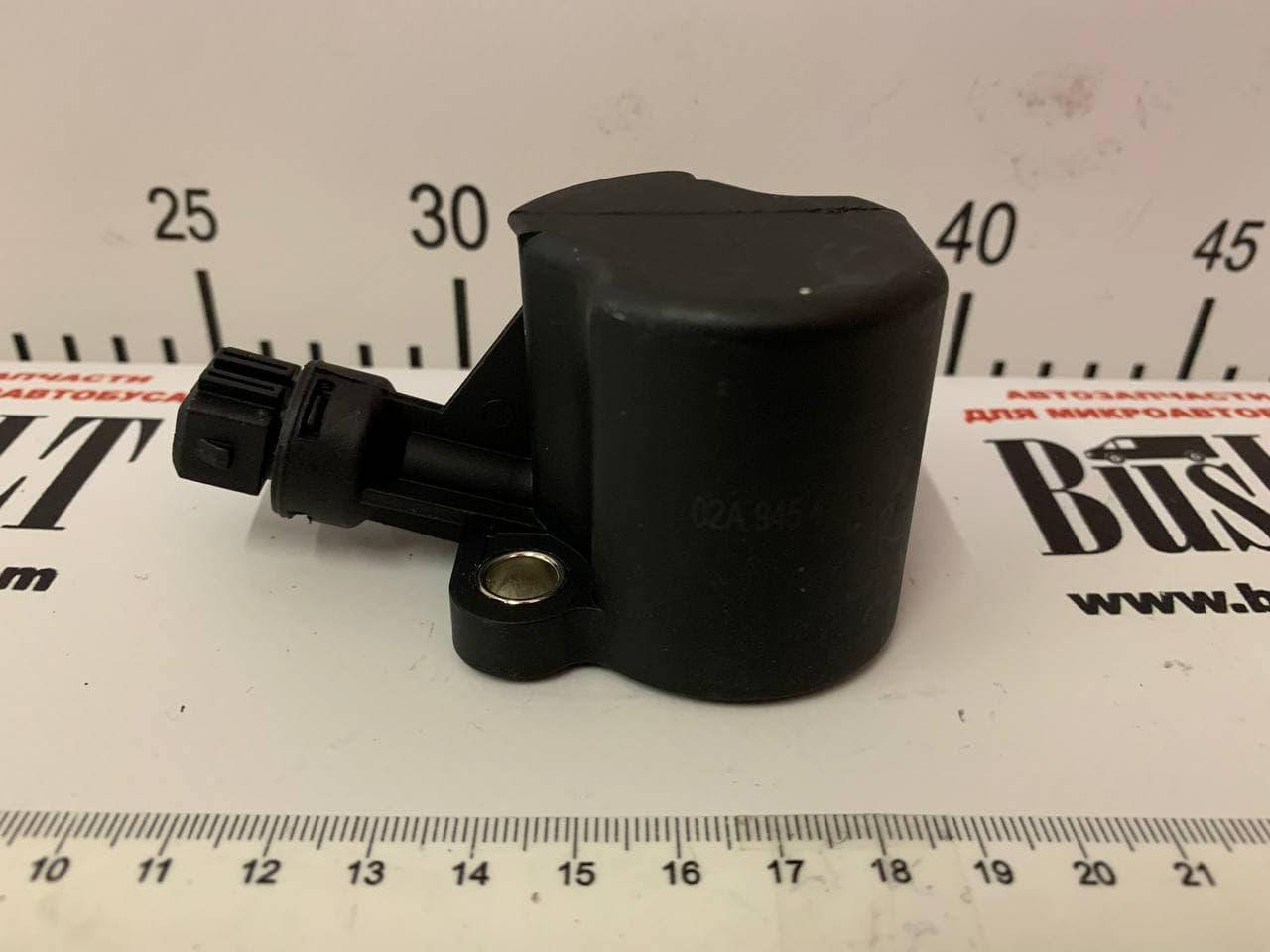 

Датчик включения заднего хода Skoda Octavia/VW Passat/Golf III/IV 1.0-3.2 88-06 (21760) Febi (02A945413C)