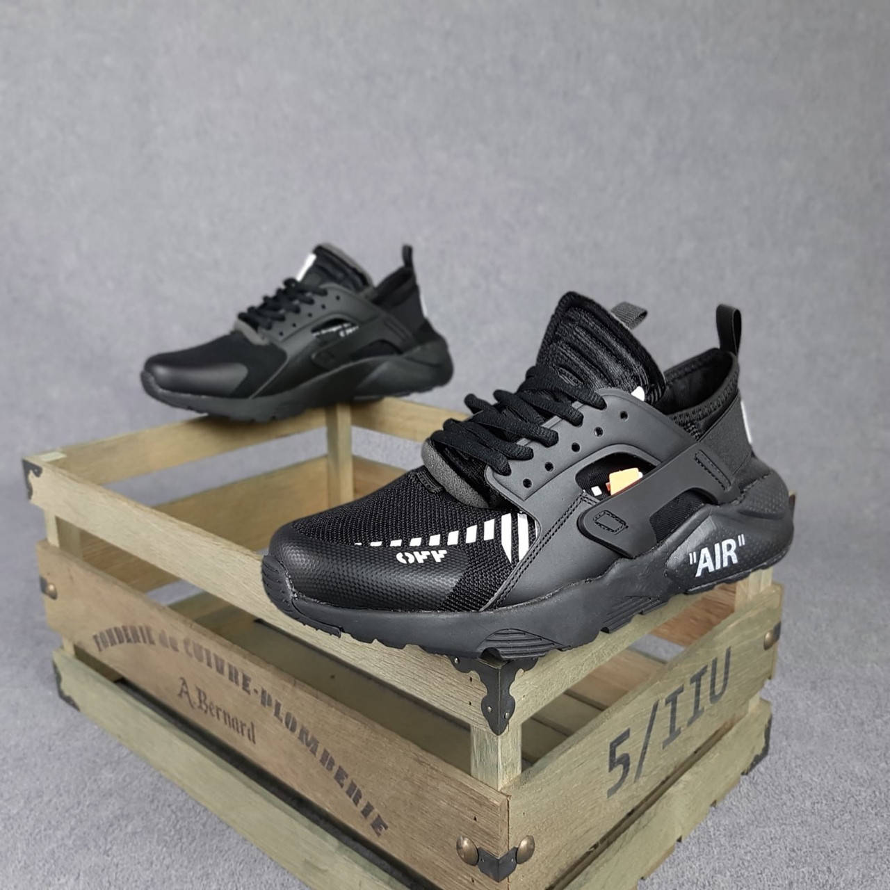 

Nike Huarache мужские летние черные кроссовки на шнурках. Весенние мужские на сетке кроссы 42, Черный