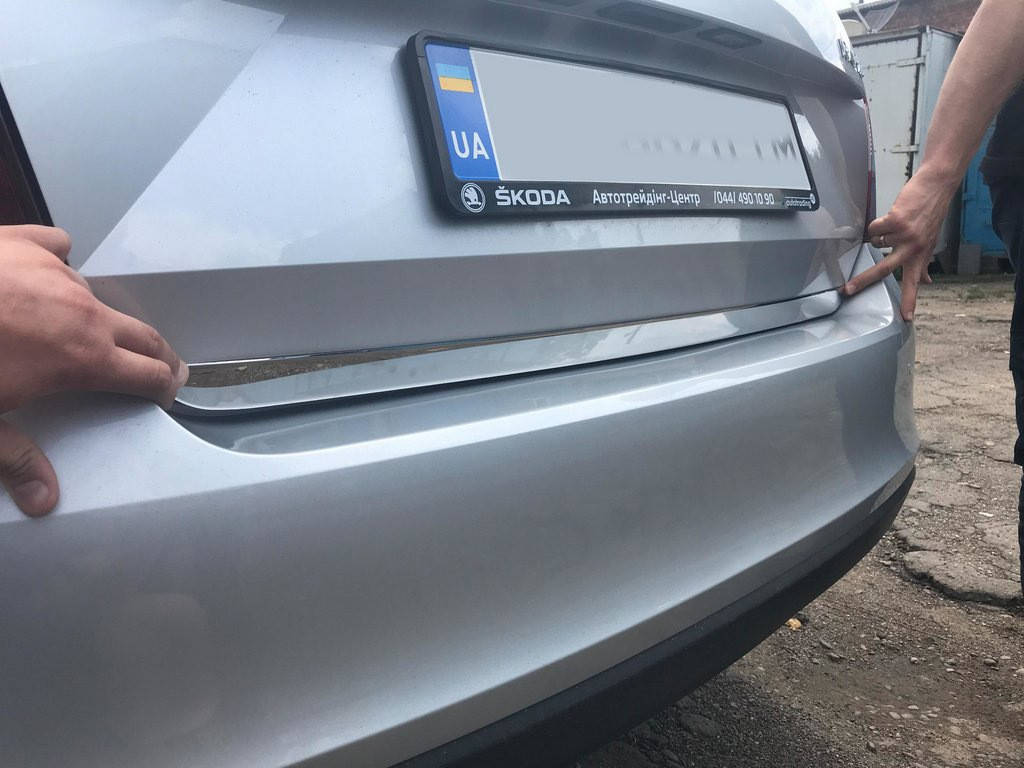 

Skoda Rapid Кромка багажника Carmos TSR Накладки на кузов Шкода Рапид