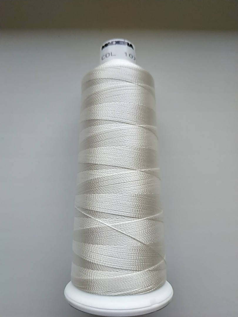 

Нитки для вышивки Madeira Classic №12. цвет 1071 ( МОЛОЧНЫЙ ). 2000 м