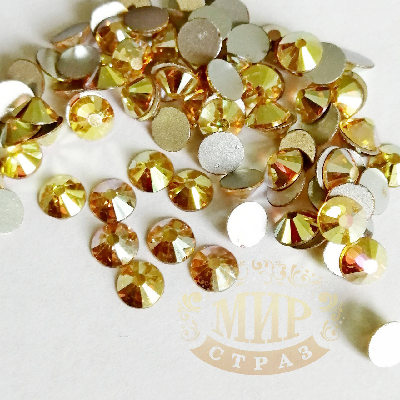 

Стразы DMC Премиум, Metallic Sunshine, ss30(6.5мм), 1шт