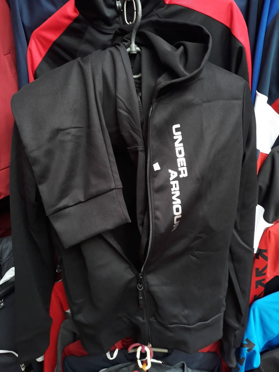 

Спортивные костюмы подросток Андер Армор Under Armour