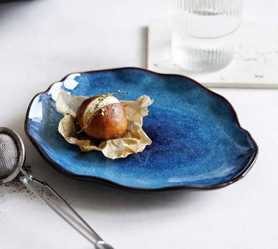 

Тарелка закусочная фигурная 6492 21.7 см синяя Orig 6492, Синий