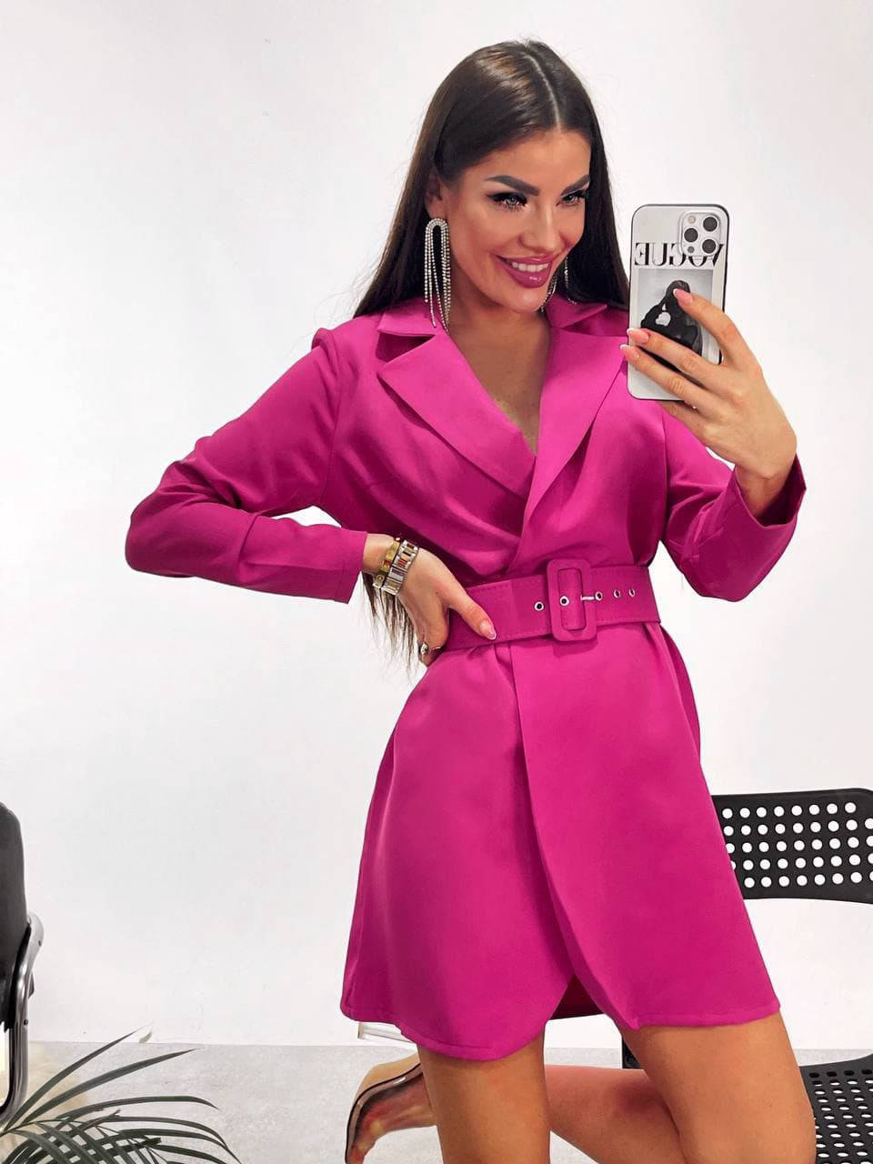 

Стильное женское платье пиджак