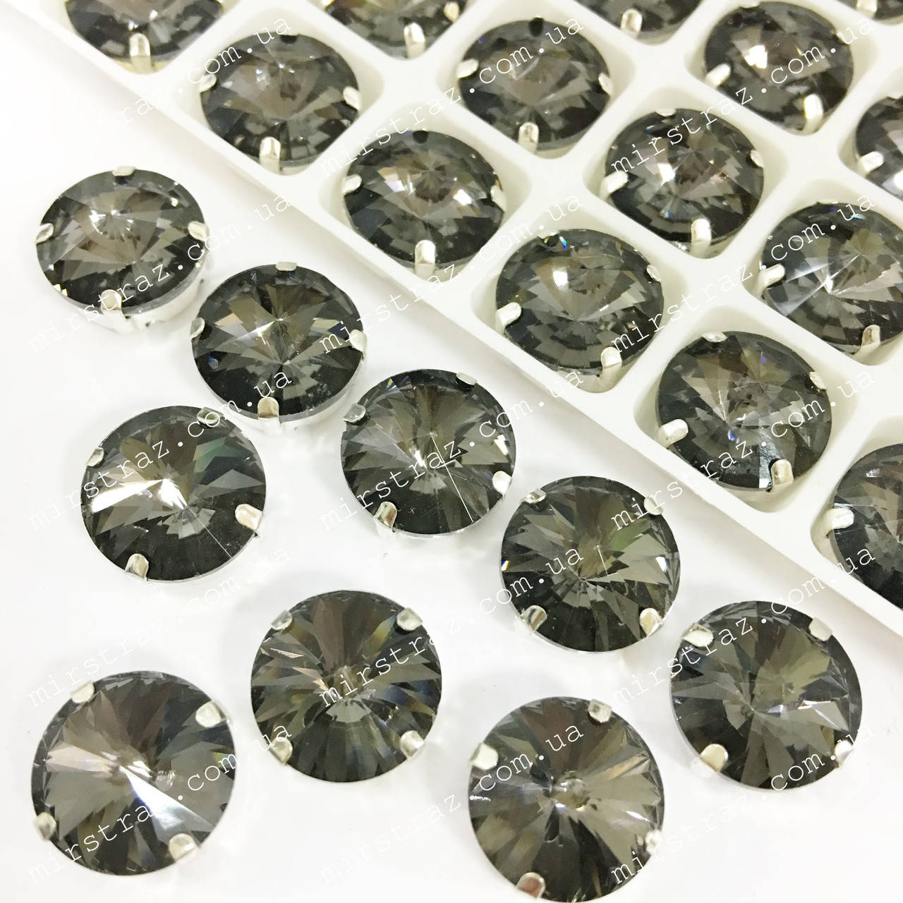 

Стразы в цапах 12мм, цвет Black Diamond, 1шт, Черный