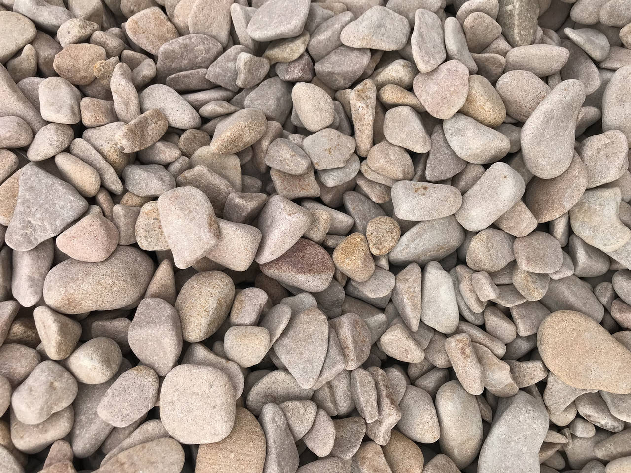 

Кварцит Персиковый Гладкий катанный Декоративный камень Кварцитовый камень