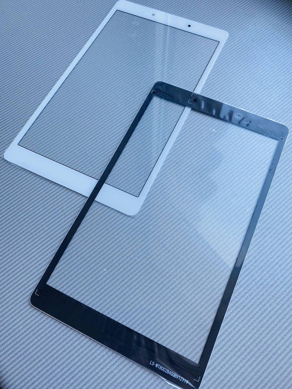 

Стекло дисплея (для переклейки) Samsung Galaxy Tab A 8.0 T290 белое, Белый