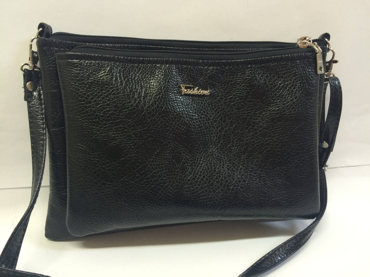 

Шикарный клатч-сумка черный