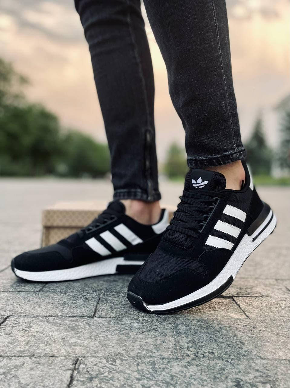 

Adidas ZX 500 RM черные с белым мужские демисезонные кроссовки. Лето/осень/весна, мужские замшевые кроссовки. 42, Черно-белый