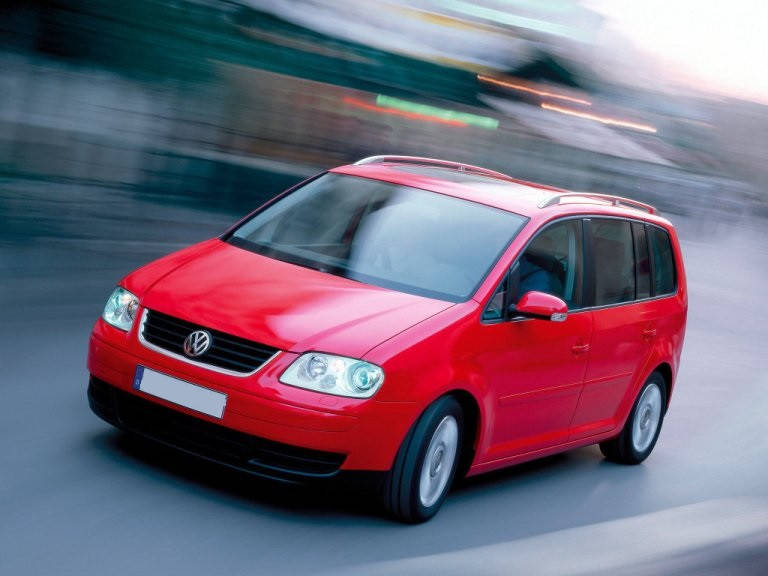 

Дефлектор на капот (мухобойки) Volkswagen Touran 2003-2007 г.