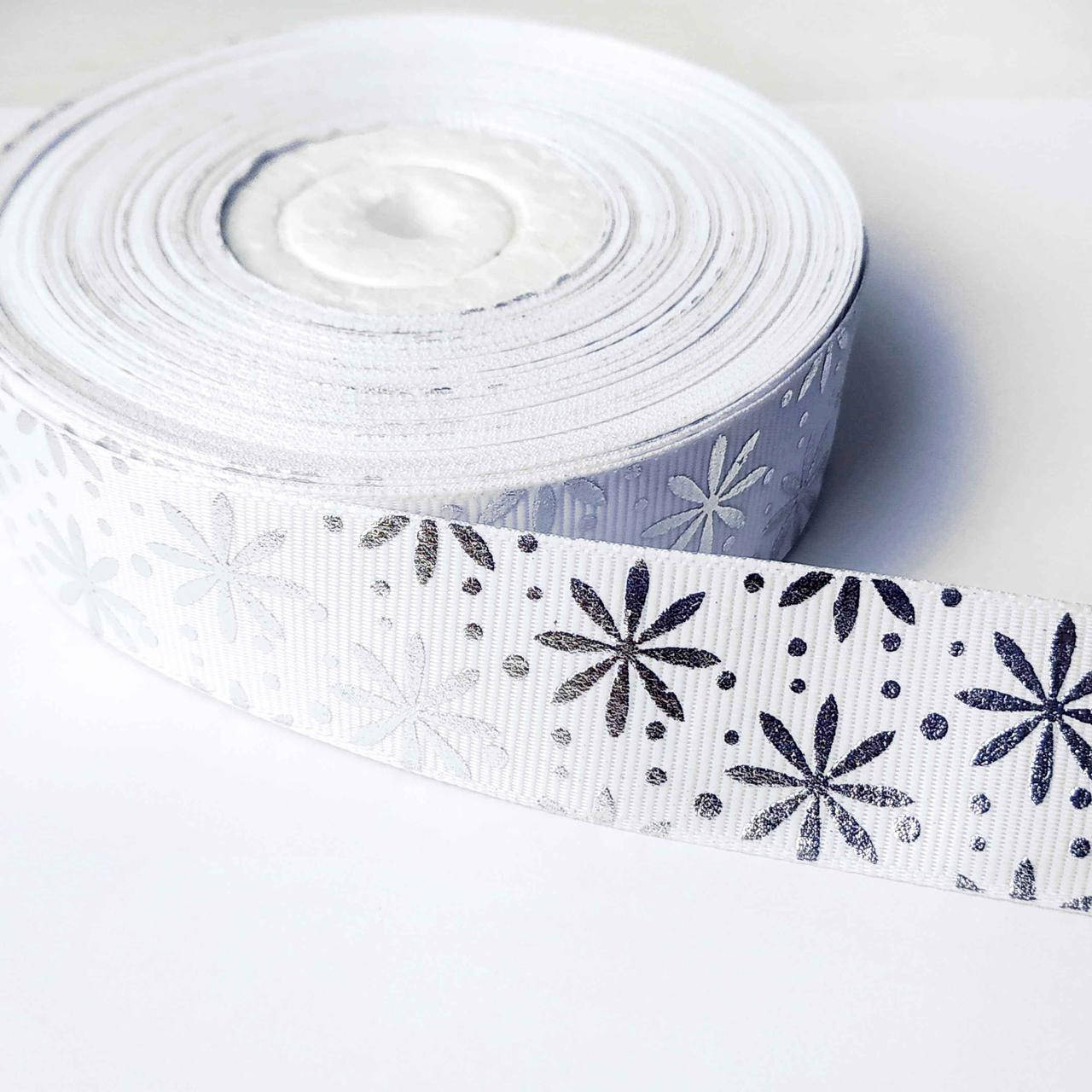 

Лента репс 2,5 см с мелаллизацией под серебро