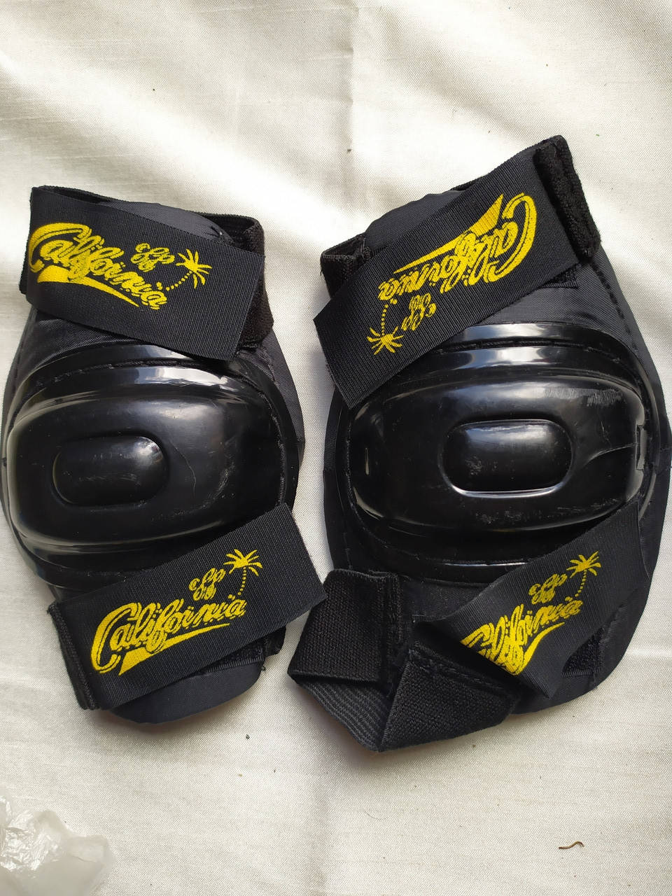 

Защита для роликов, скейта, велосипеда