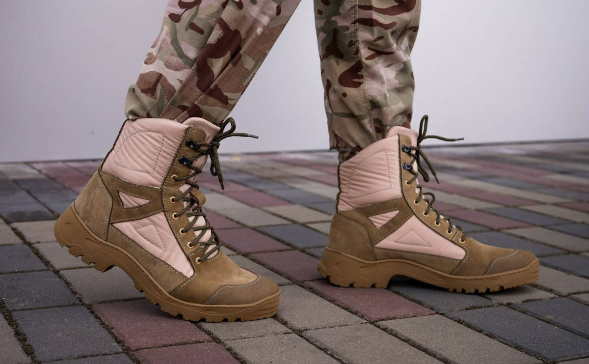 

Берцы мужские песочного цвета из нубука демисезонные 8415/41 /F 42, 27.6, Песочный