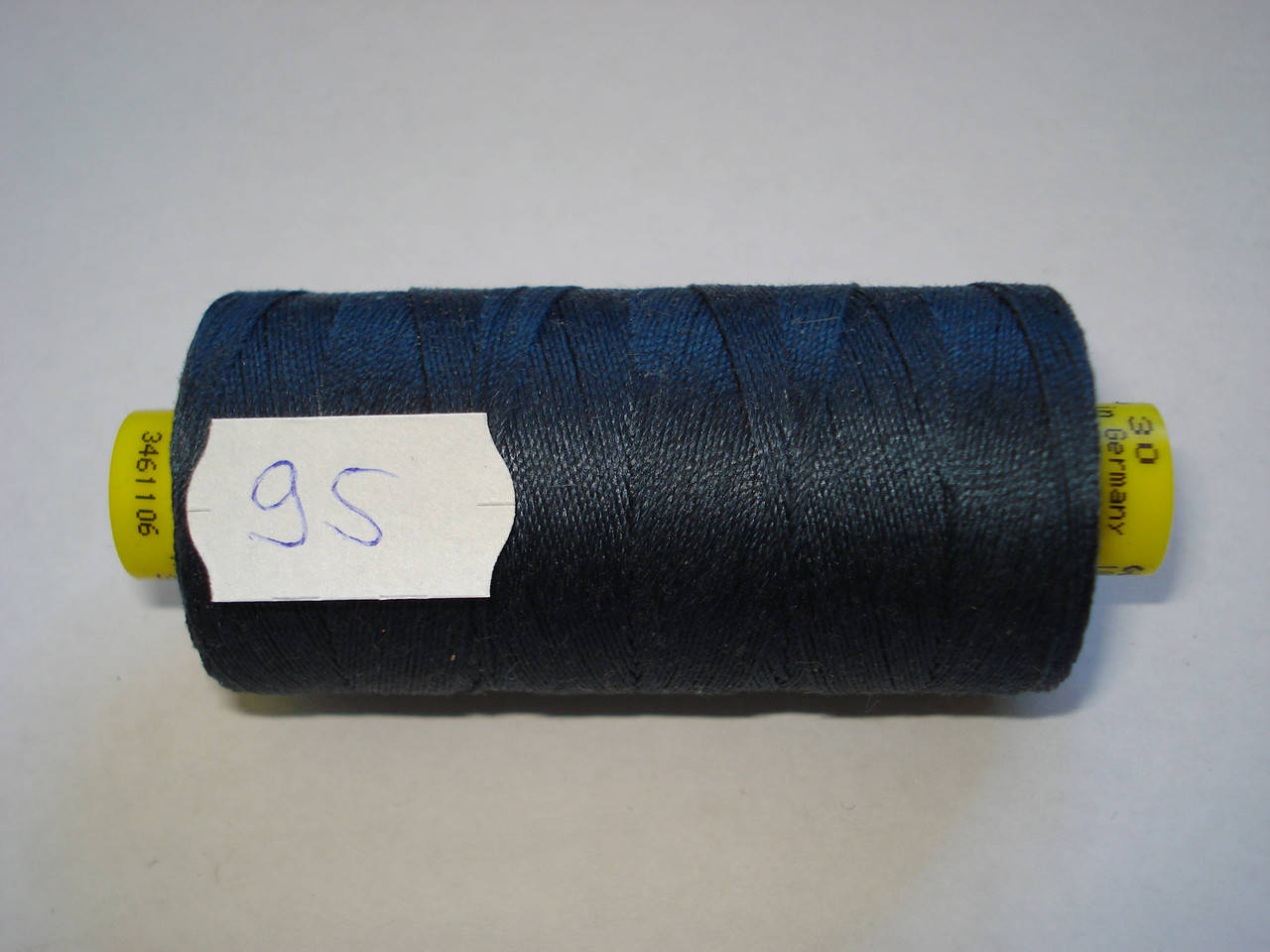 

Нитка Gutermann mara №30 300м.col 95 т.сине-серый (шт.)