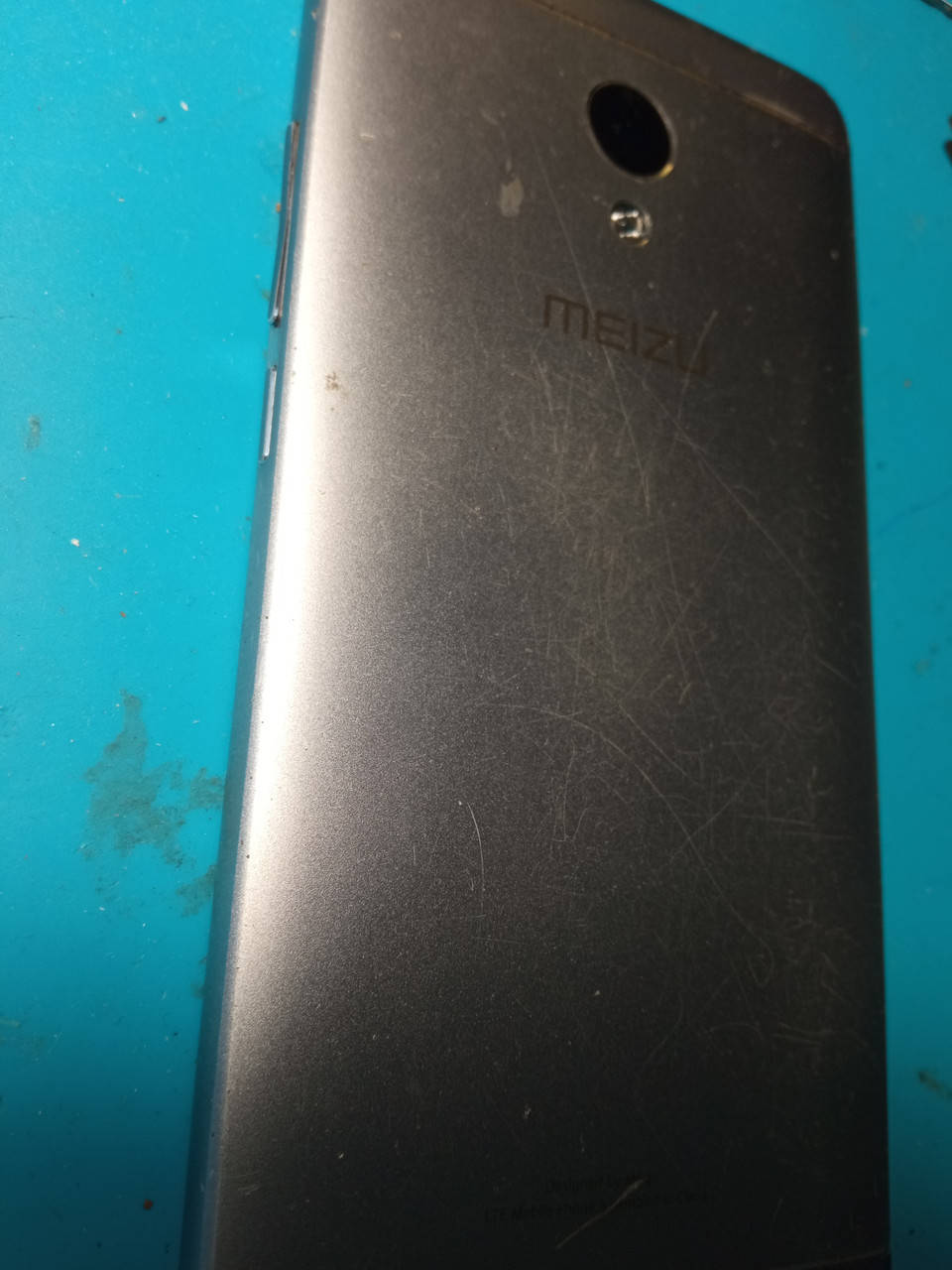 

Задняя крышка Meizu M5s (M612H)