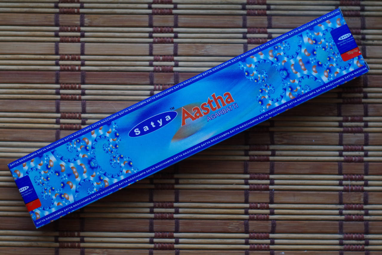 

Натуральные индийские благовония благовония Satya Aastha 15гр Индия