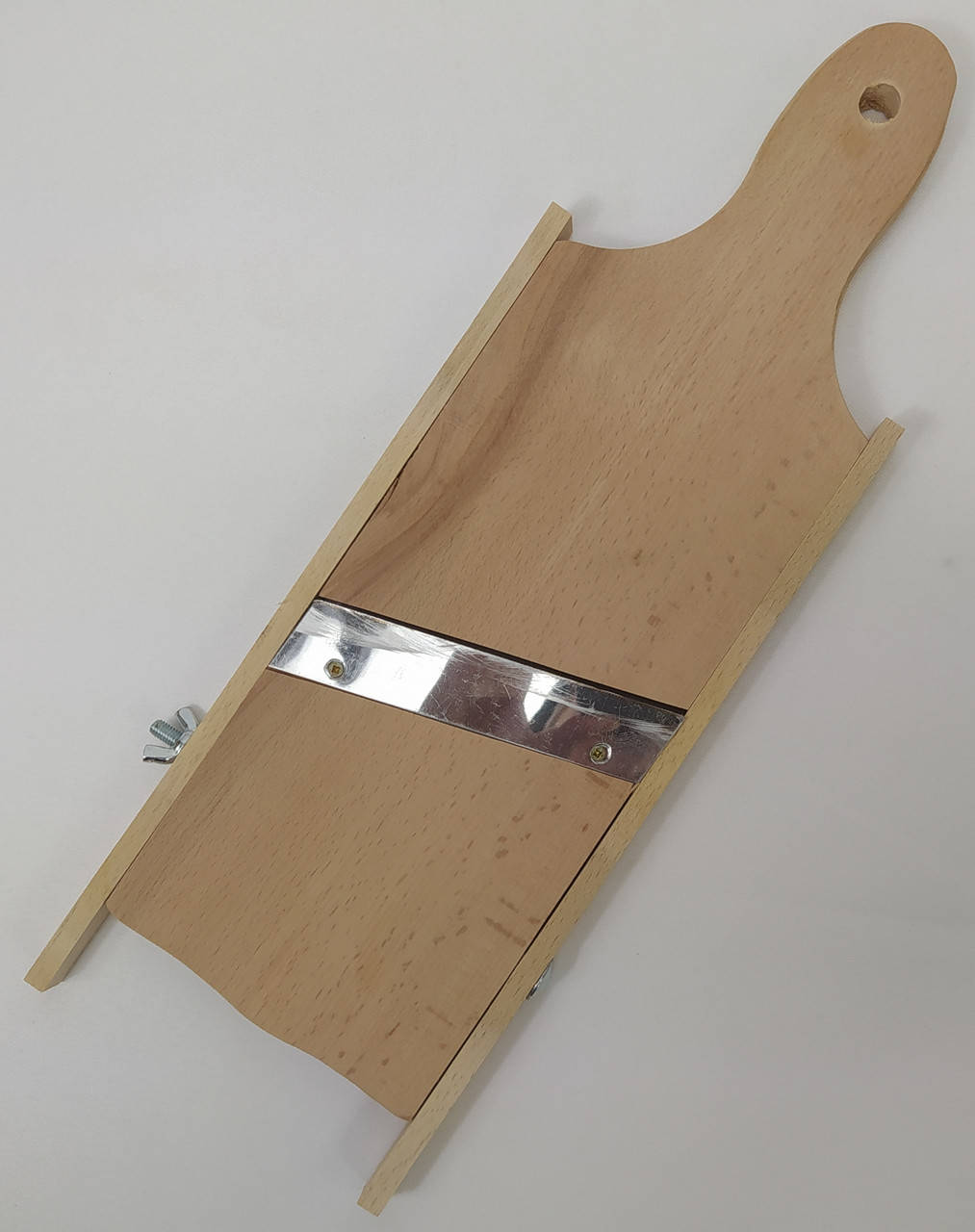 

Шинковка для капусты и нарезки овощей деревянная