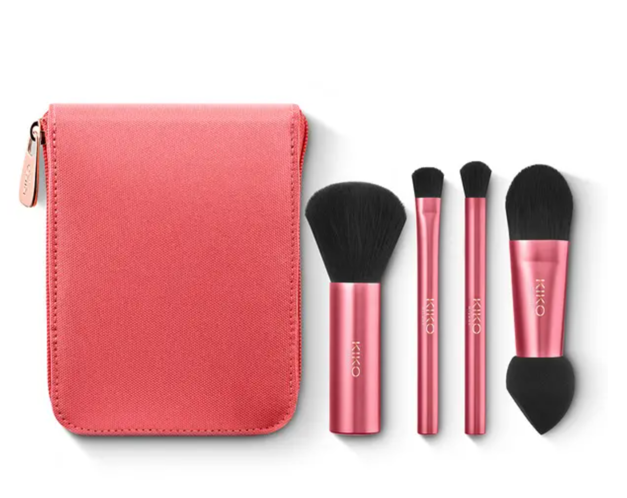 

Набор кистей для путешествий On The Go Brush Set Kiko