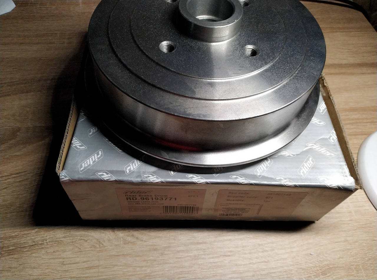 

Барабан тормозной со ступицей RIDER RD.96193771 DAEWOO LANOS, SENS, NEXIA