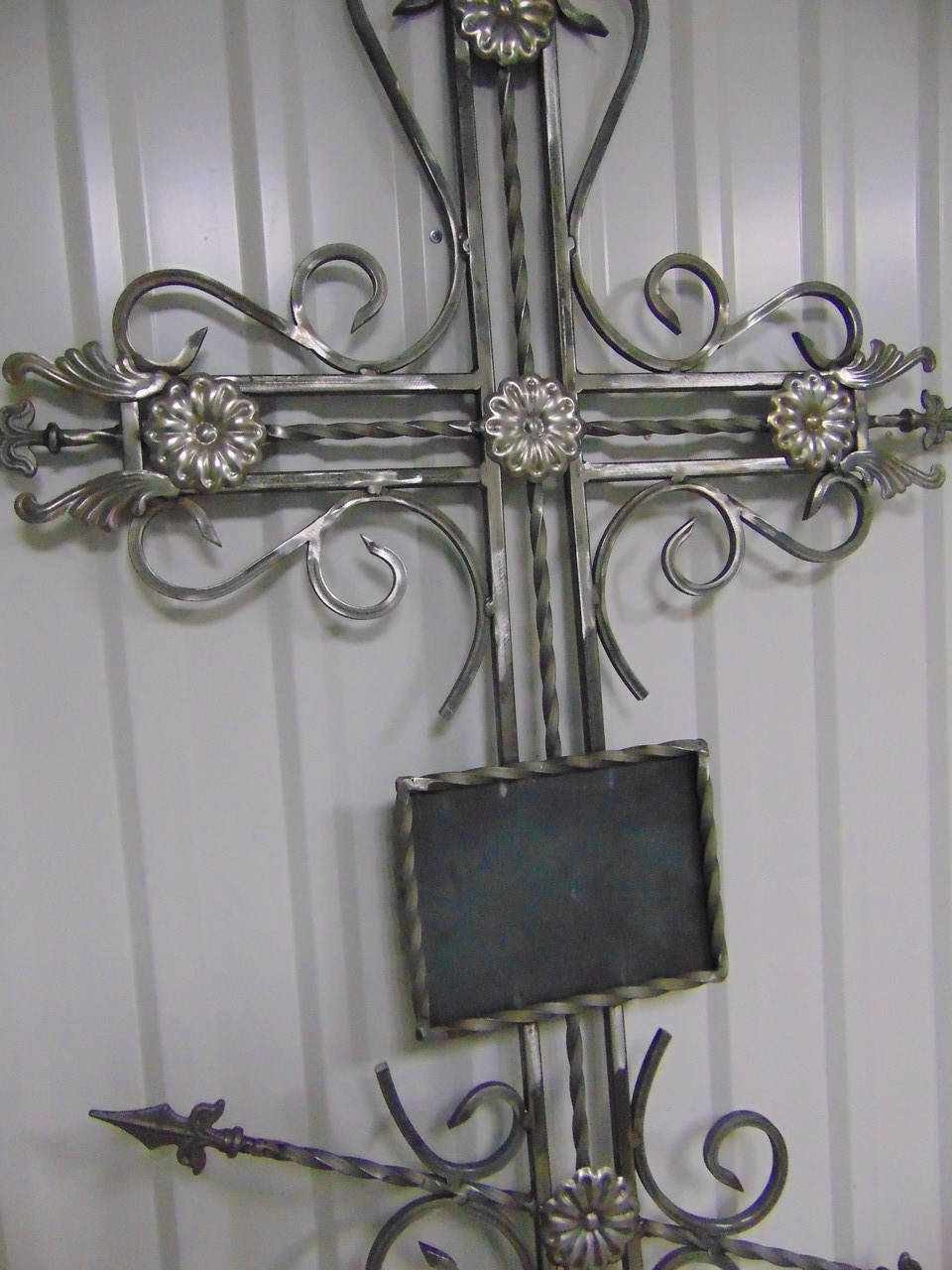 

Крест на кладбище, Сх-6