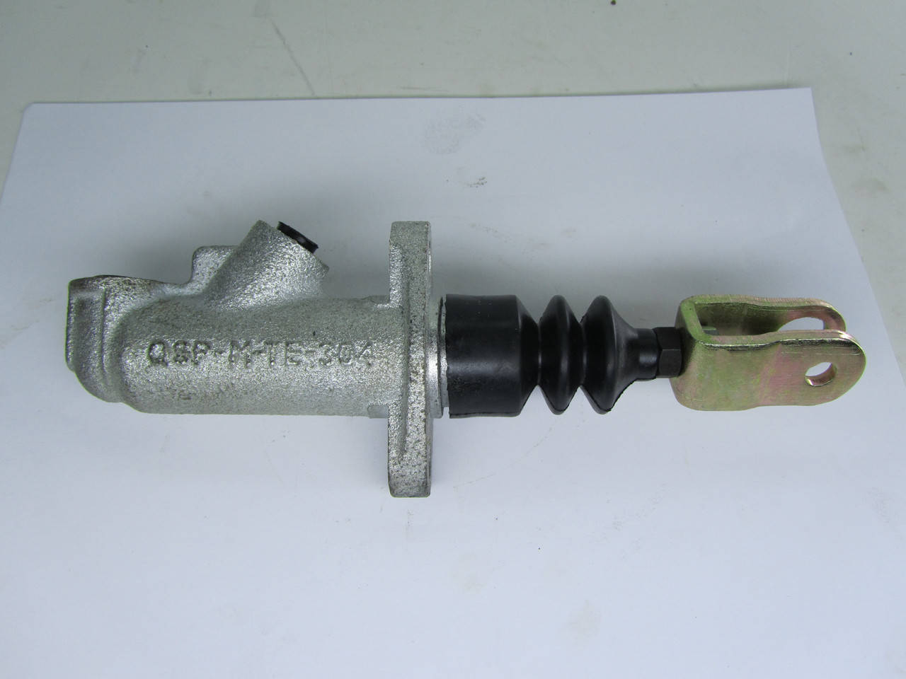 

Цилиндр сцепления главный Эталон E-2 ( Венгрия )