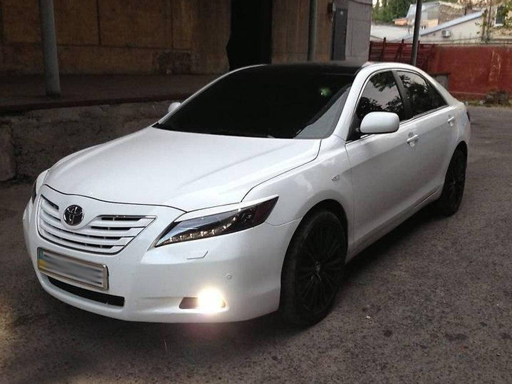 

Реснички на Toyota Camry 40 2006-2011