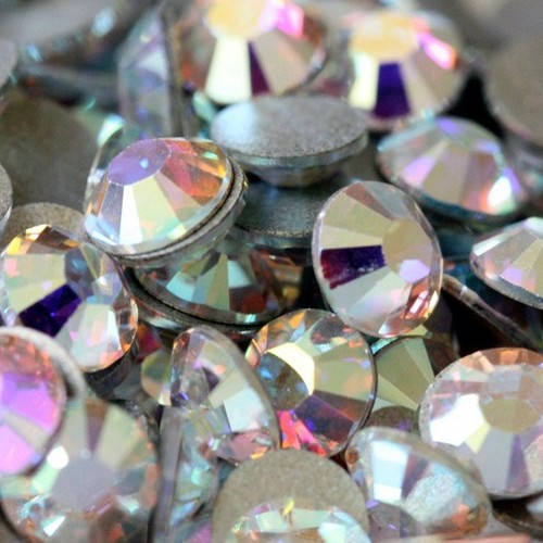 

Swarovski Сrystal AB(хамелеон) ss4(1,6мм). Цена за 50шт.
