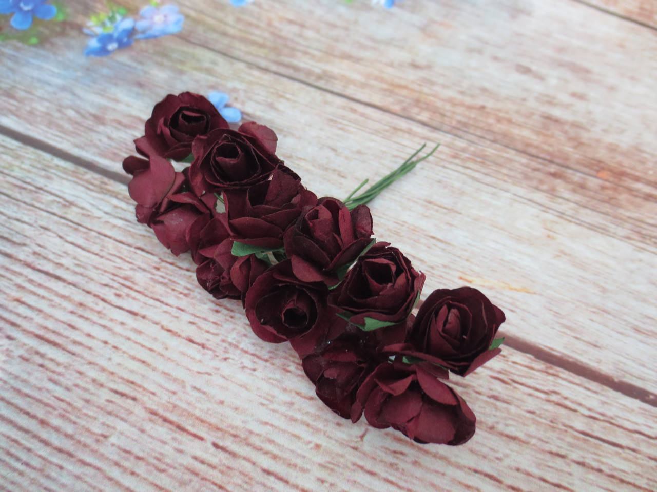 

Роза бумажная, d 1,5 см, цвет БОРДОВЫЙ, 12 шт/упаковка