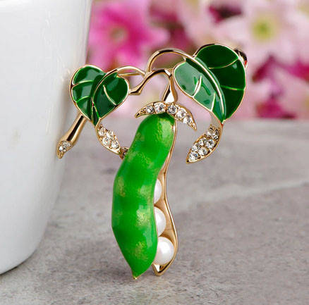 

Брошь женская тренд Горох