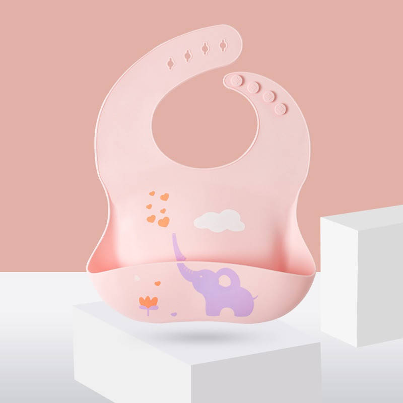 

Слюнявчик силиконовый с карманом розовый слон