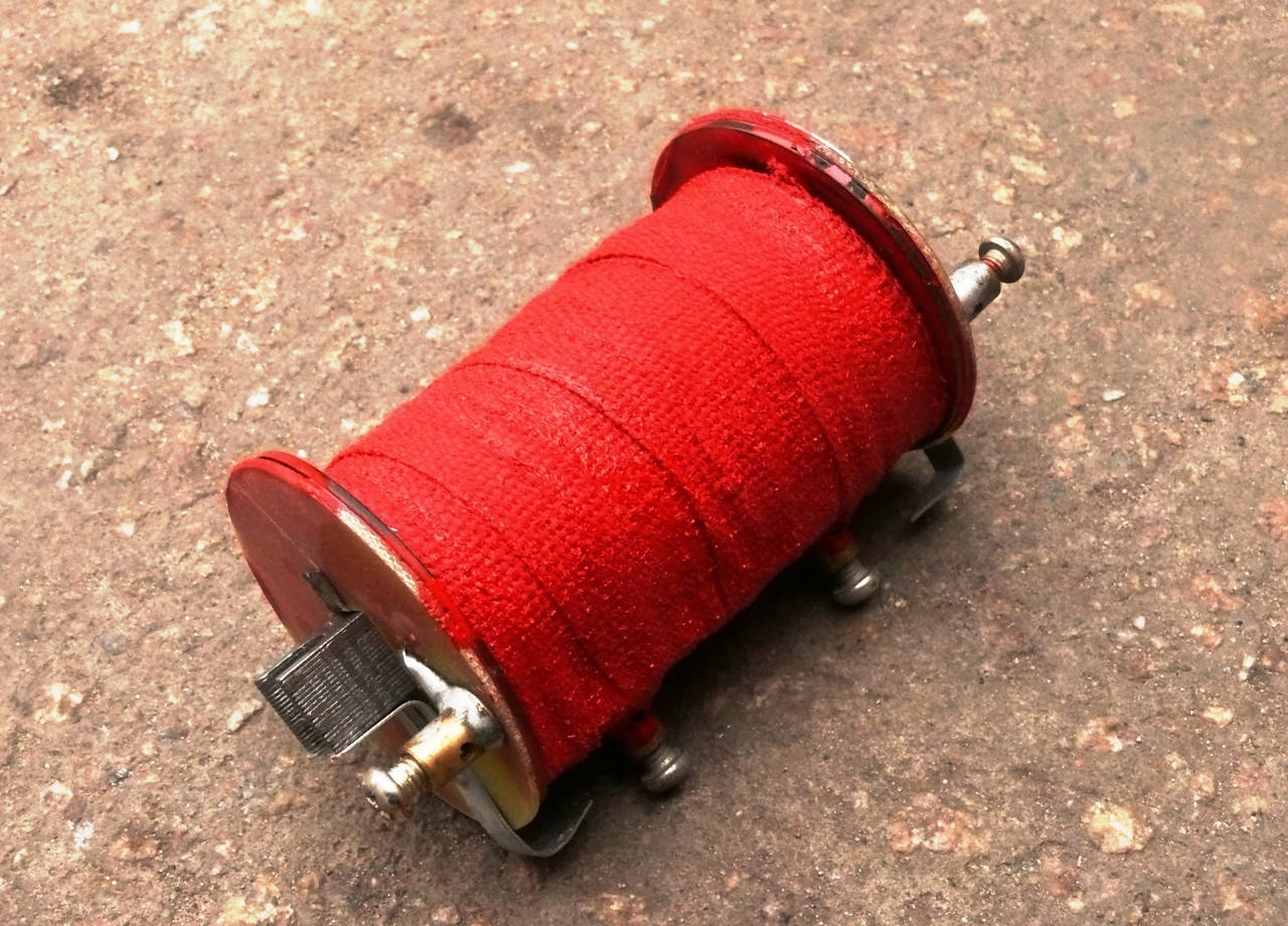 

Катушка зажигания МТ, ДНЕПР, УРАЛ 12V.