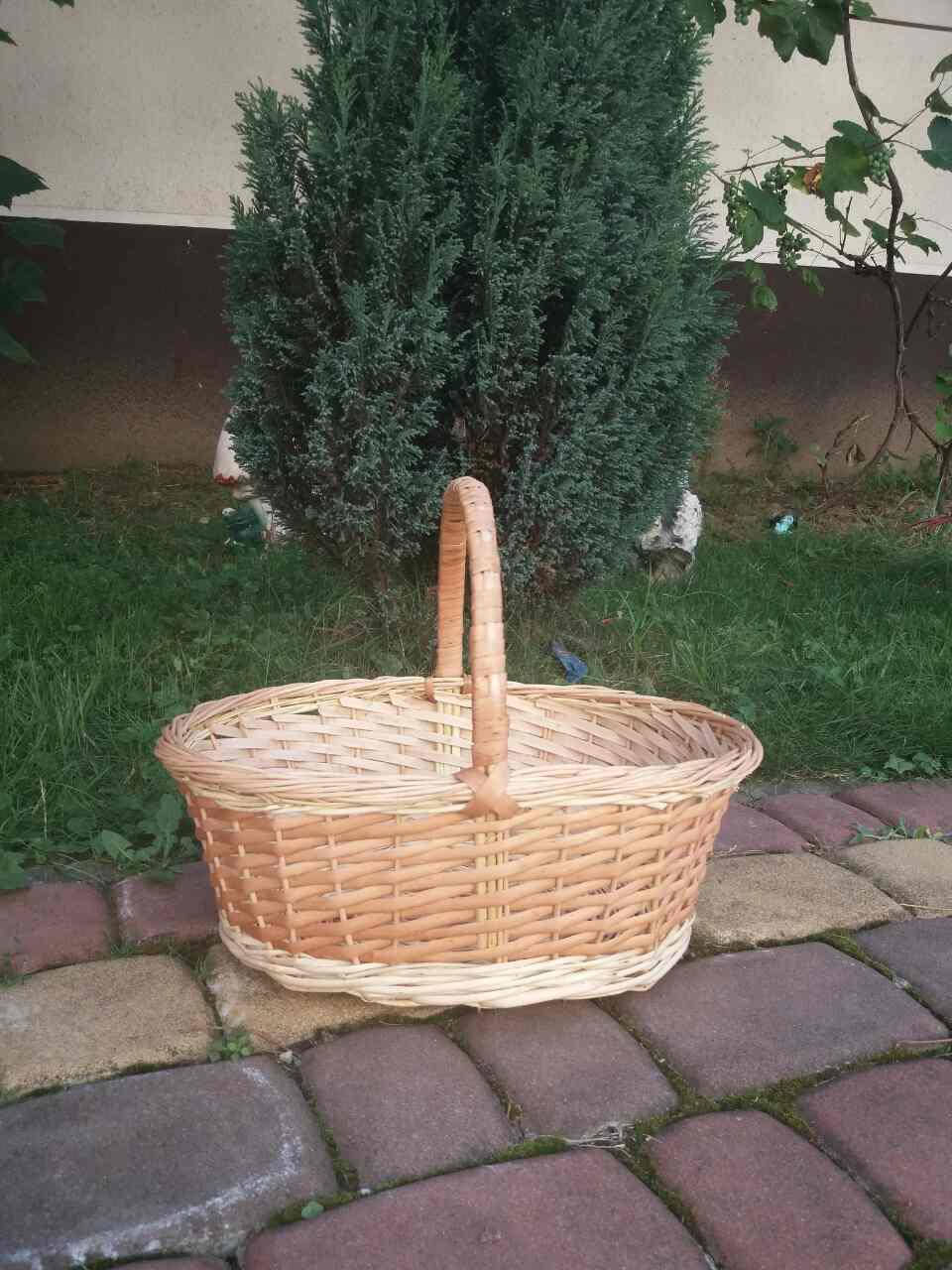 

Подарочная корзина из лозы "Соня"