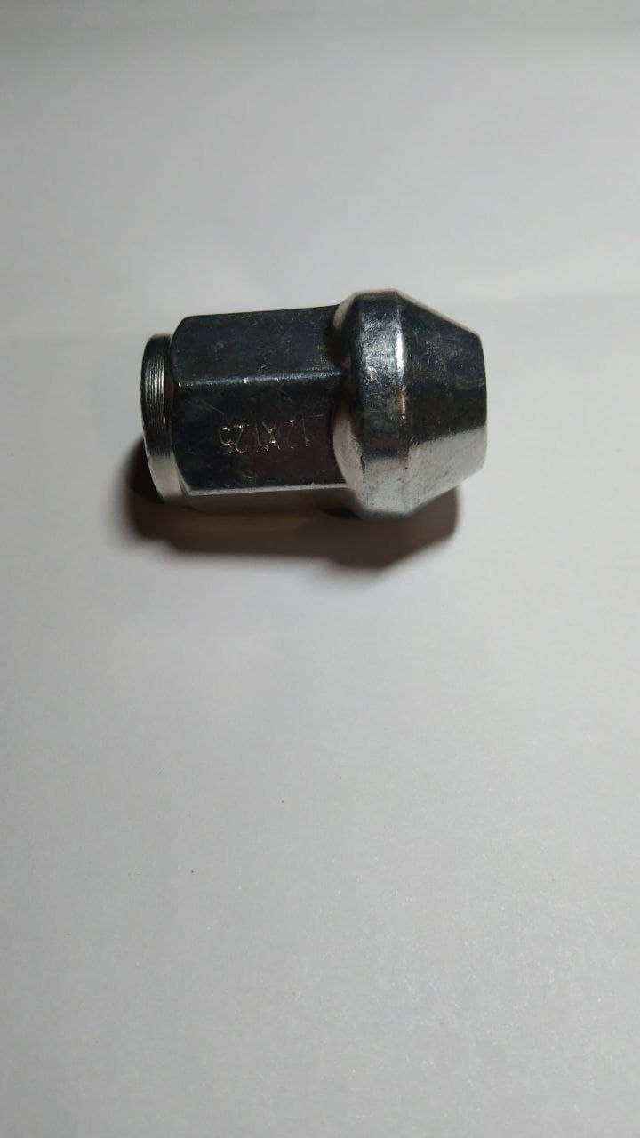 

Гайка колесная закрытая M12x1,5x35 конус ключ 21 хром