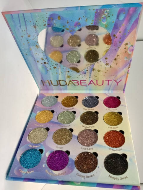 

Набор глиттеров для век Huda Beauty My Heart Give You 16 оттенков