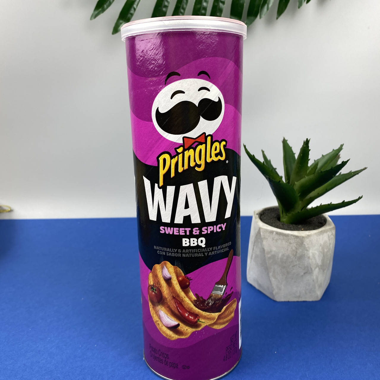 

Волнистые чипсы с островато-сладким барбекю Принглс Pringles Wavy BBQ 137 г