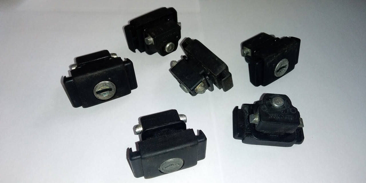 

Замок бардачка салона кабины DAF XF CF