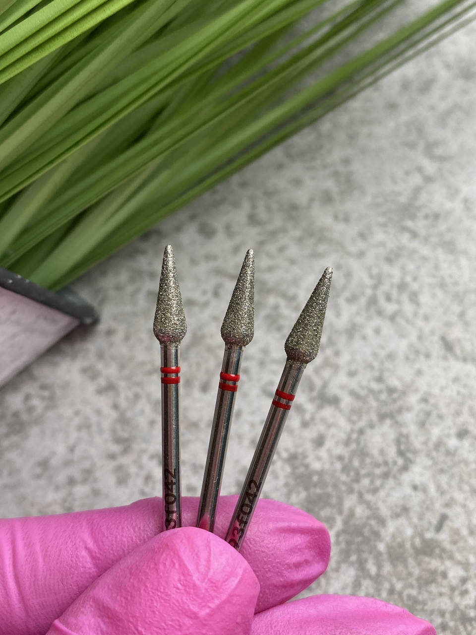 

Алмазная фреза капля 042 красная КОРЕЯ, Красный