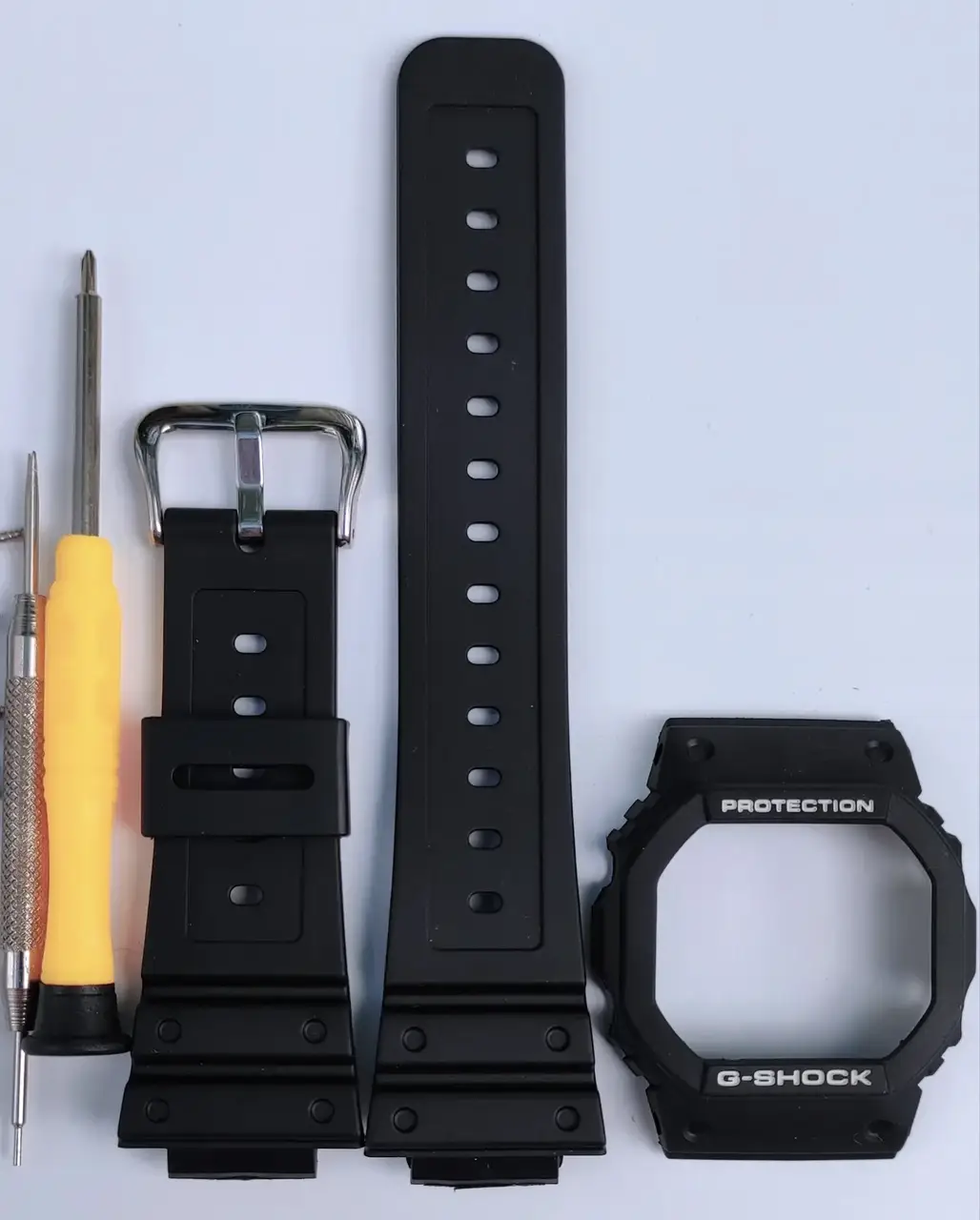 

Комплект корпус, ремешок, для Casio G-SHOCK DW5600 GW5000 Черный с белыми надписями