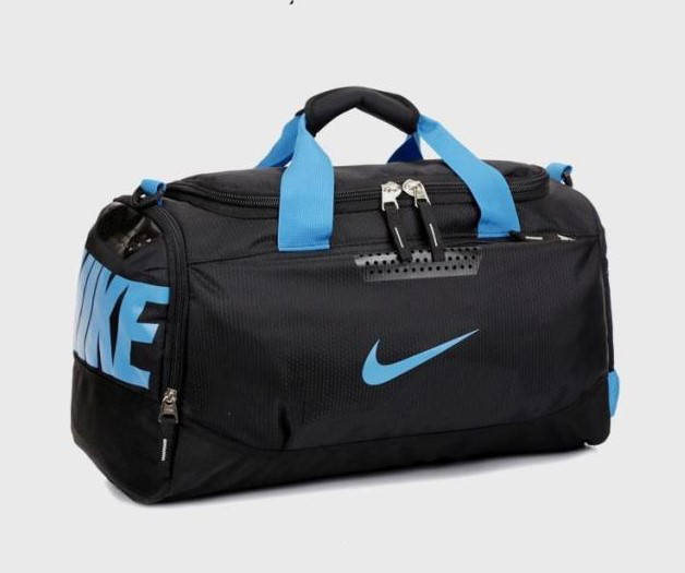 

Сумка спортивная Nike c отделением для обуви, Черный