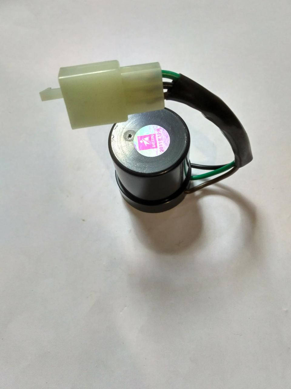 

Реле поворотов 4Т GY6-50/60/80 12.8V10W (трех-контактное) для китайских скутеров