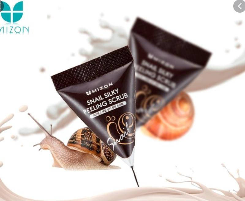 

Пилинг-скраб для лица с улиточным муцином Mizon Snail Silky Peeling Scrub, 7g