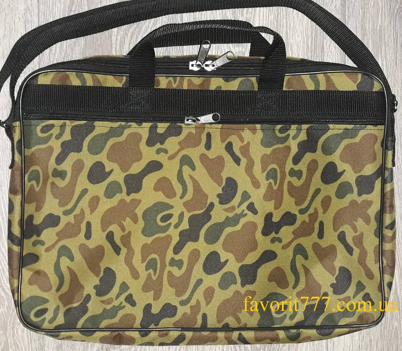 

Сумка для ноутбука с диагональю 16" дюймов до 17" камуфляж (Favorit N-12), Хаки